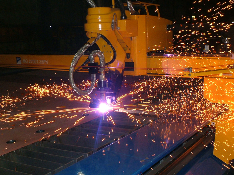 Corte de acero por plasma MySISA